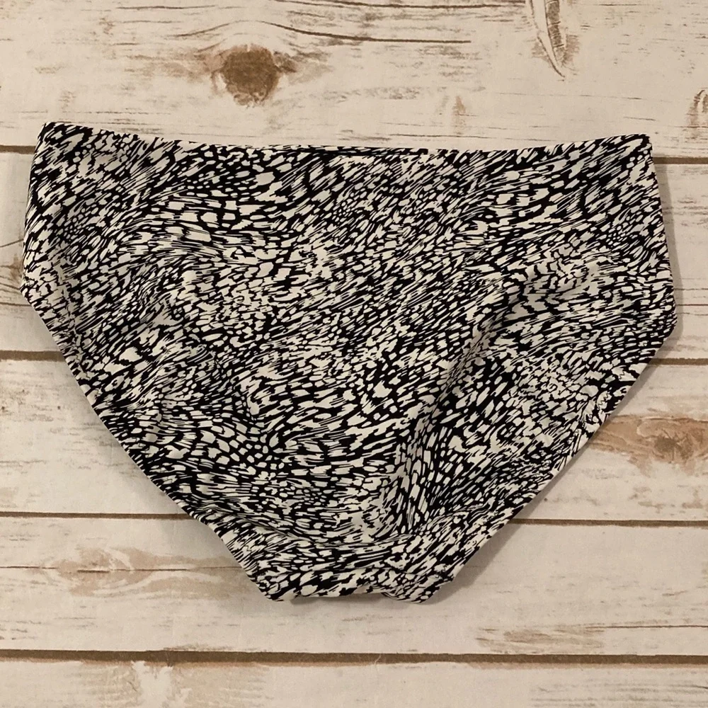 Fook Wah High Waist Bikini Bottom Animalia Sea Salt Size Small